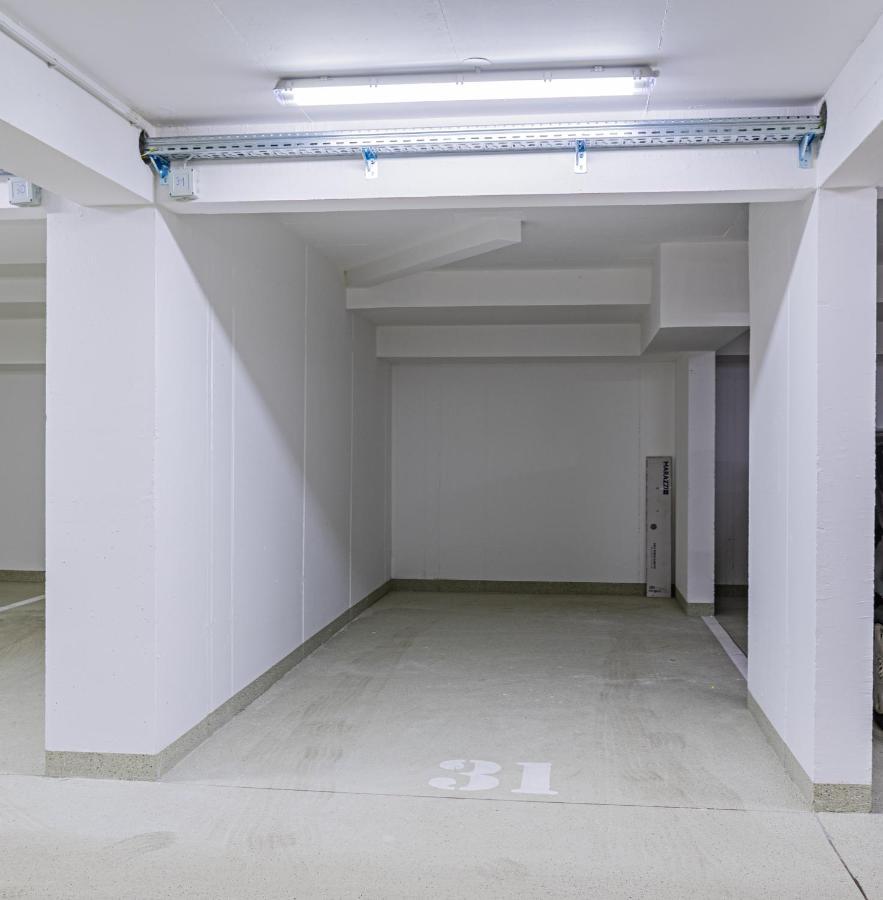 Jacuzzi - Flexible Selfcheckins 20 - Zagreb - Luxury - Garage - Smart - Brand New - Apartments Repinc Exterior foto